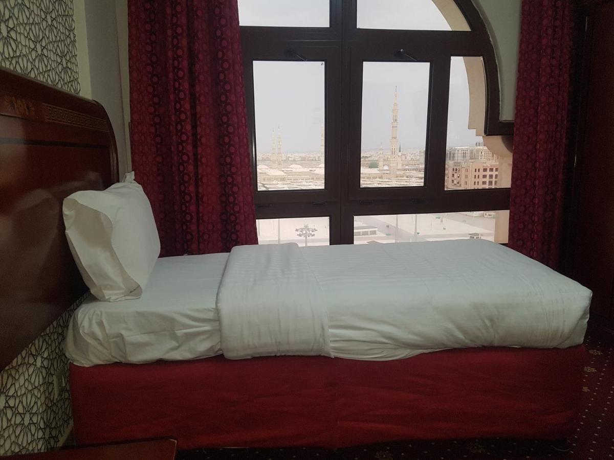 Hotel Karam Taibah Almasi Medina Exterior foto