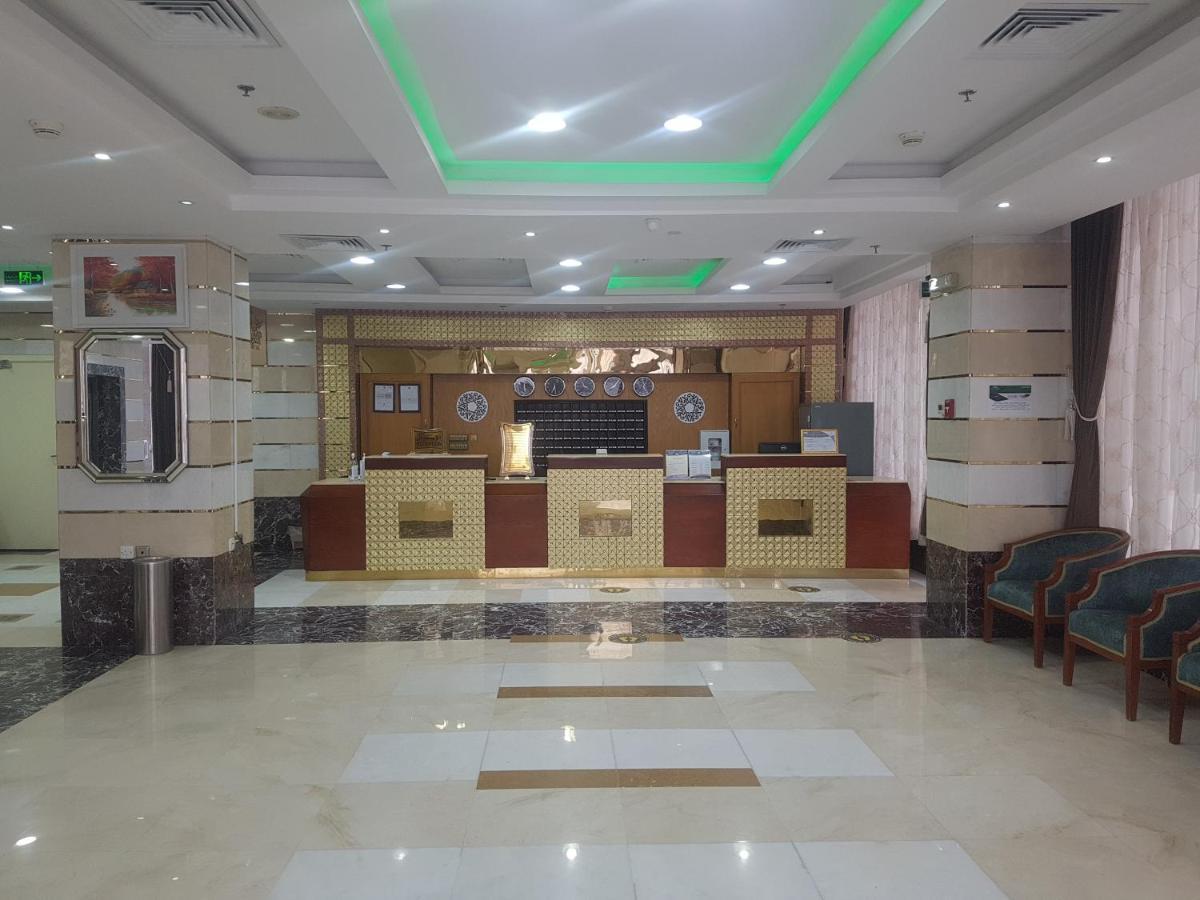 Hotel Karam Taibah Almasi Medina Exterior foto