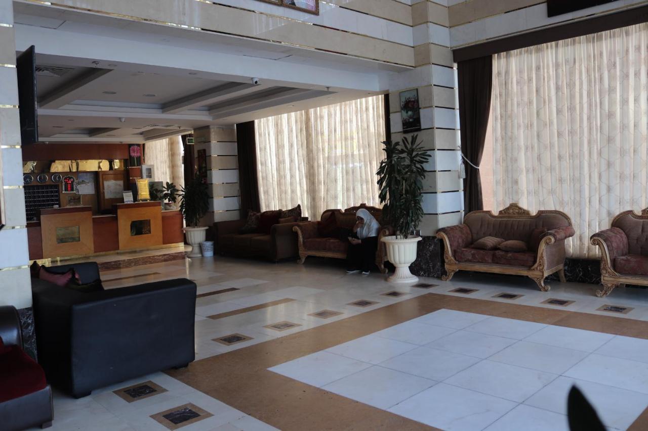 Hotel Karam Taibah Almasi Medina Exterior foto